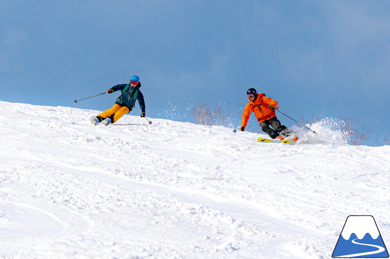 Skier：長谷川明生×山田憲明｜SPRING STYLE PHOTO SESSION in NISEKO UNITED